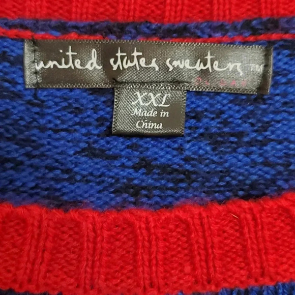 United States Christmas Sweater Penguins Trees Sequins Long Snow Presents XXL - Picture 8 of 9